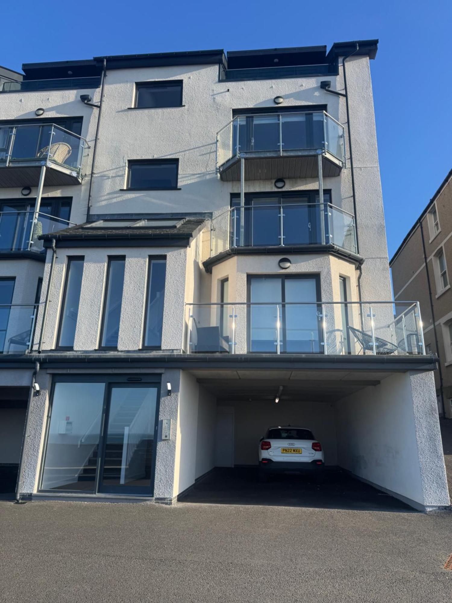 Lovely New 2 Bedroom Condo With Stunning Seaviews Penmaen-mawr Exterior foto